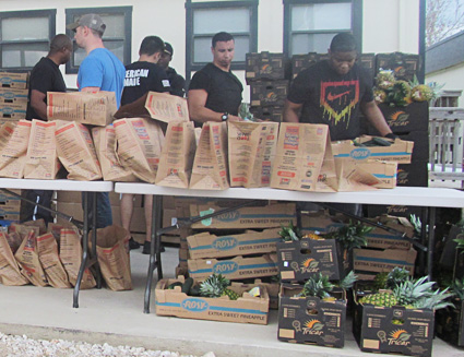 sanantonio foodbank military425