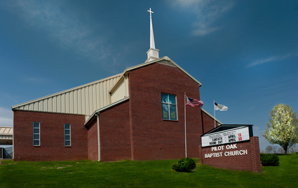 pilotoakbaptistchurch425