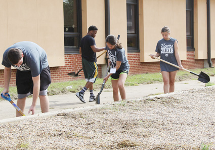 etbu serve playground425