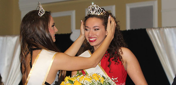Around the State: Miss ETBU crowned; Chuck Norris to lecture at UMHB