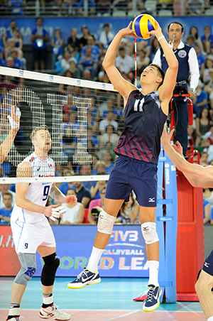 Micah Christenson playing 300