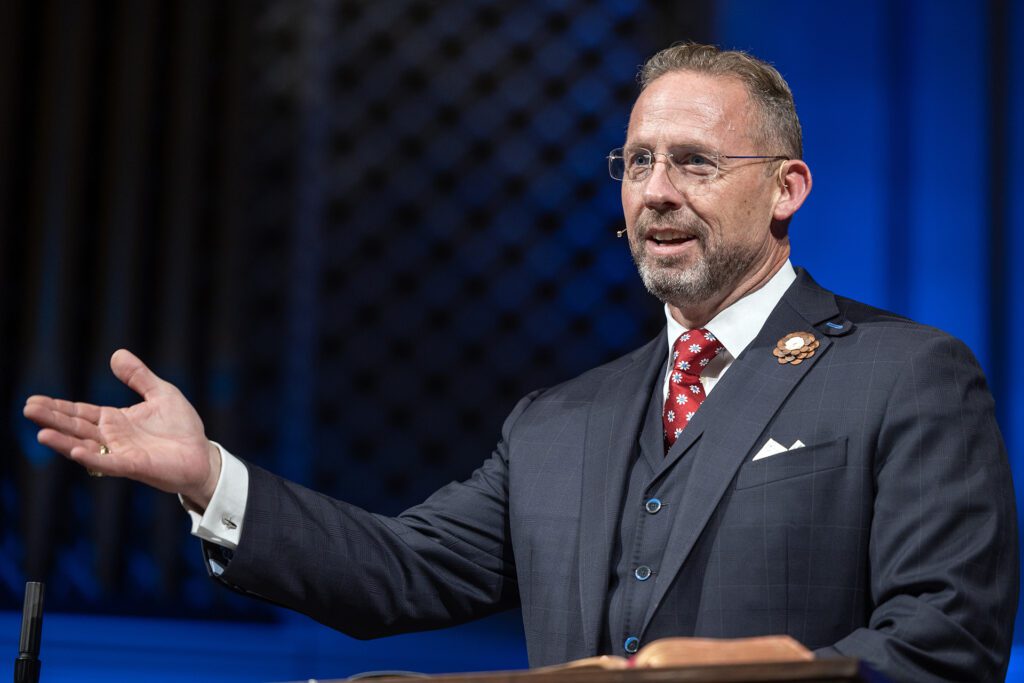 Clint Pressley reelected as SBC president